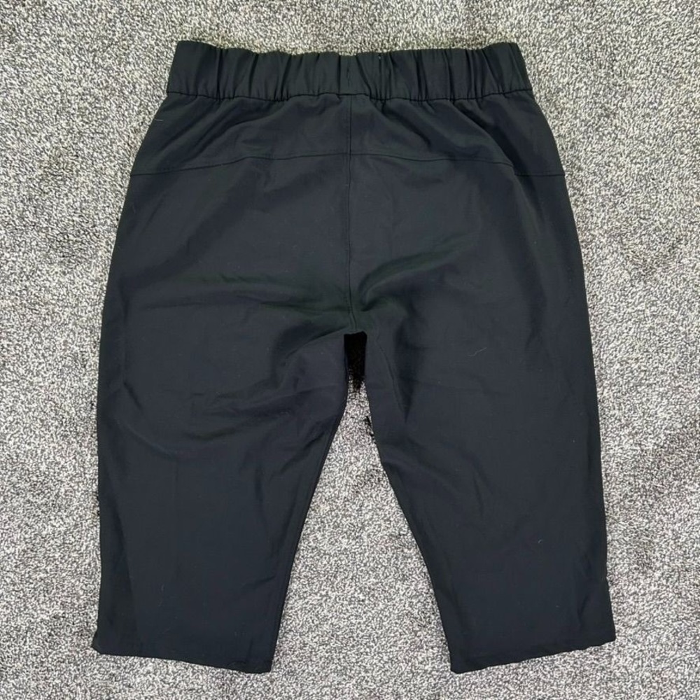 Lululemon On‎ The Fly Pant Womens 6 Black Stretch Drawstring Athletic Cropped